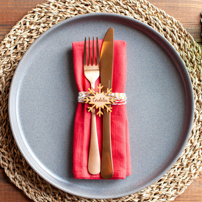 Wooden snowflake place name decoration for Christmas table décor