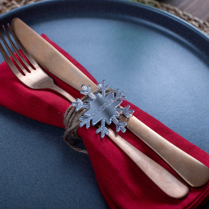 Personalised snowflake-shaped Christmas place card for festive table décor