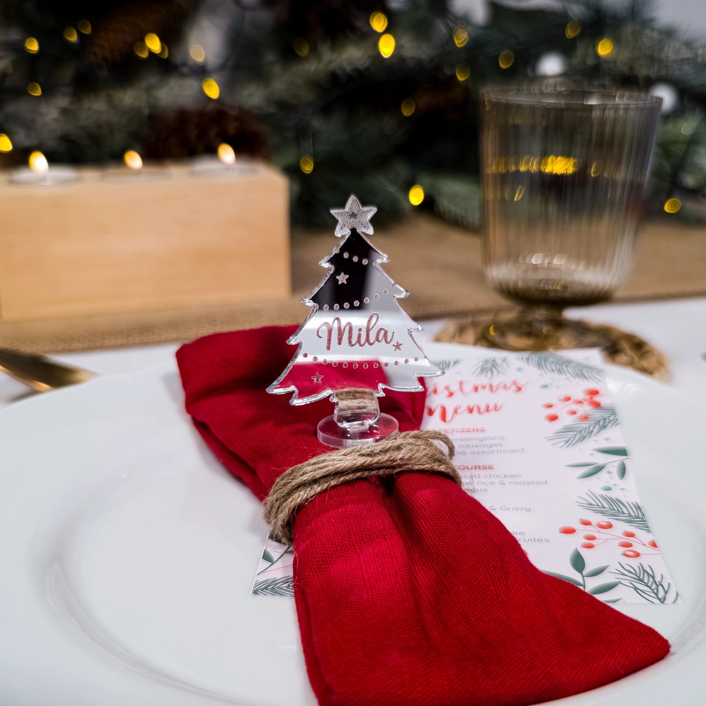 Luxury engraved silver mirror acrylic tree name tag on holiday table