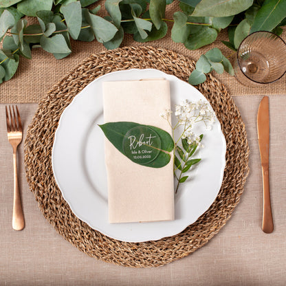 Engraved acrylic circle place card for wedding table setting with names and date