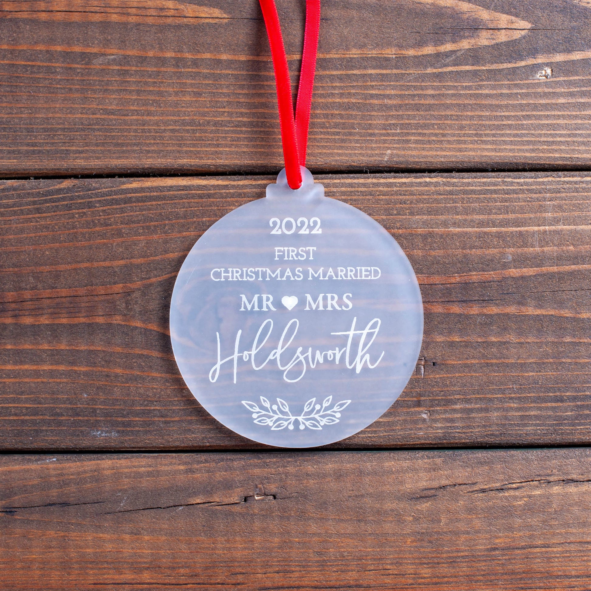 Engraved acrylic ornament gift for wedding couple