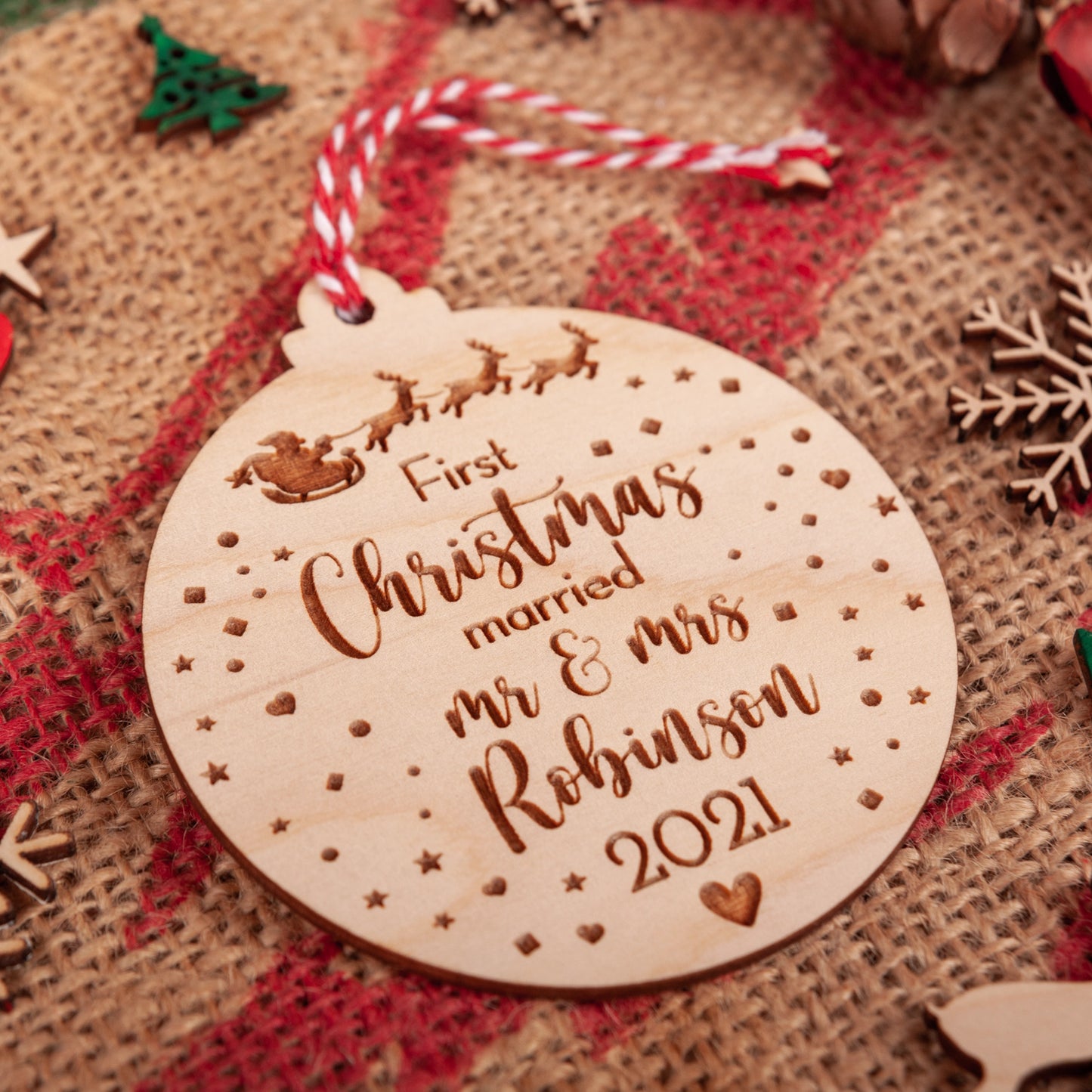 Laser engraved Mr & Mrs decoration with surname and year