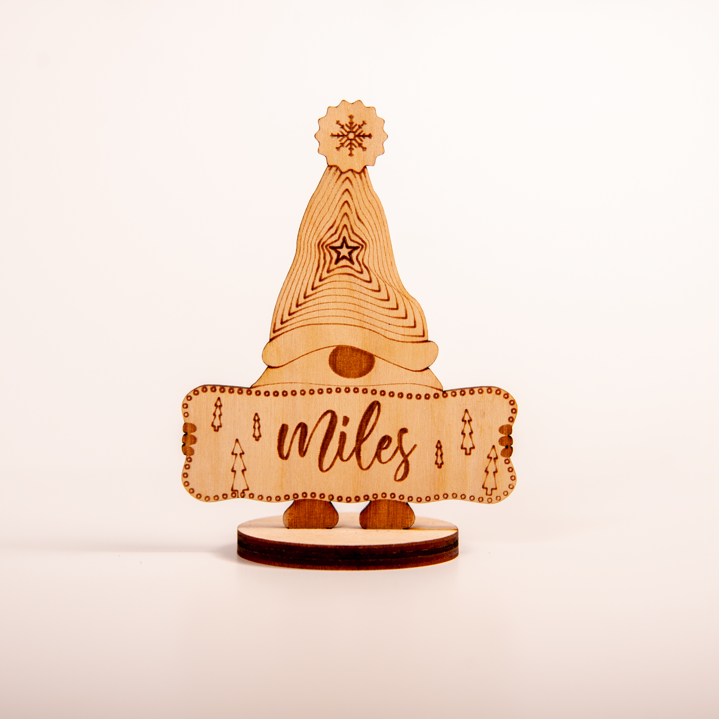 Custom Christmas dinner place name ornament gnome