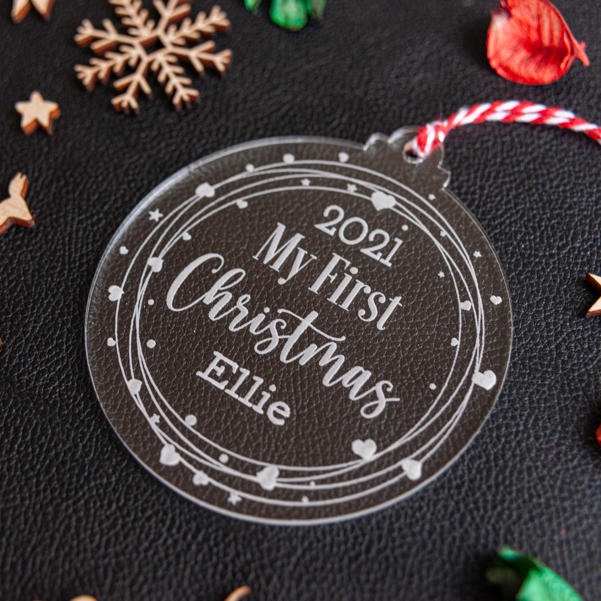 Personalised baby’s first Christmas ornament with year on Christmas tree
