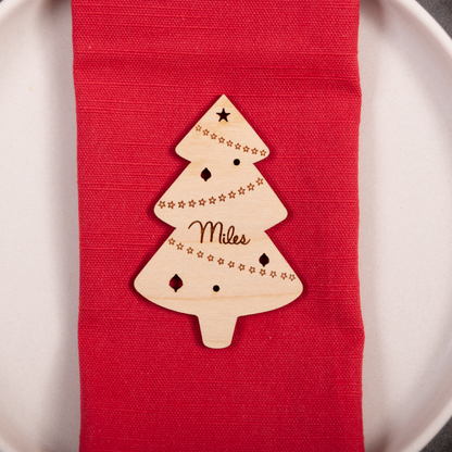 Christmas tree name tag as elegant holiday décor