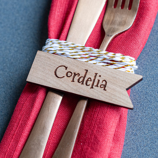 Rectangular wooden Christmas place name engraved with guest name