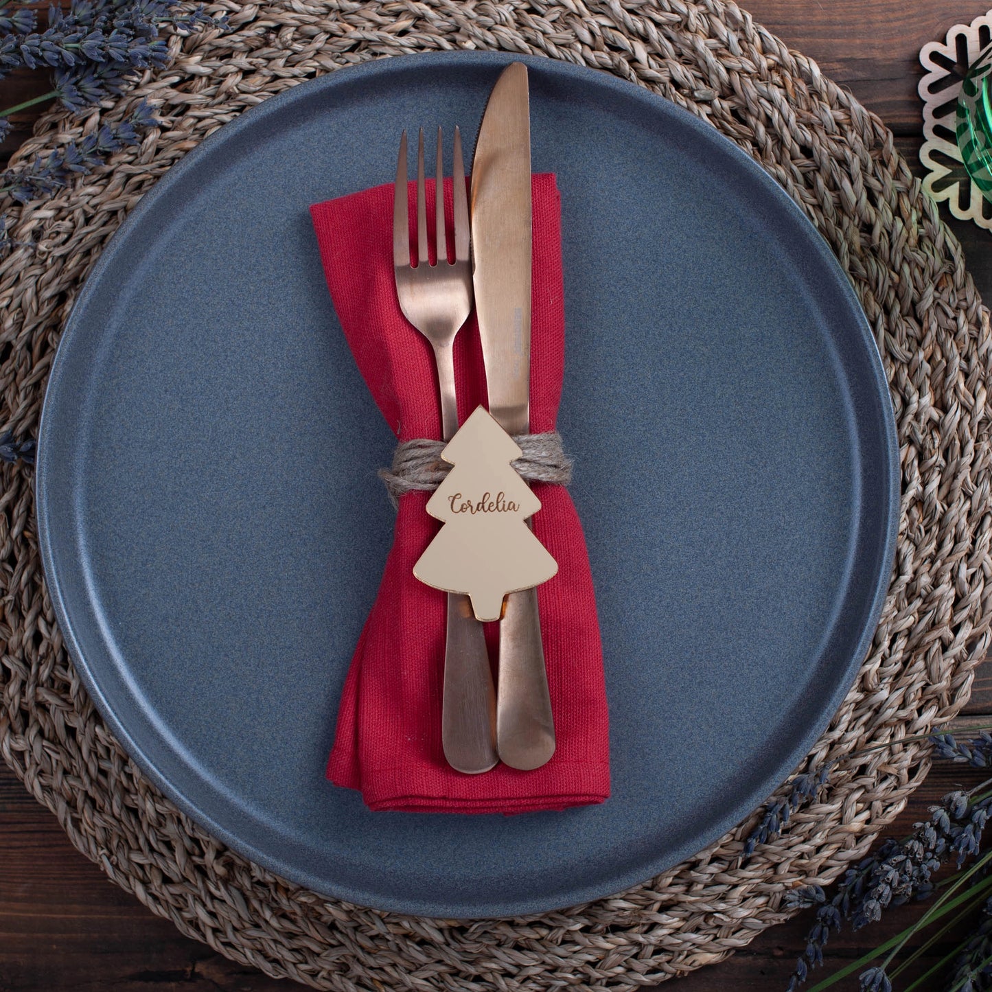 Laser-cut gold mirror place setting for winter wedding table