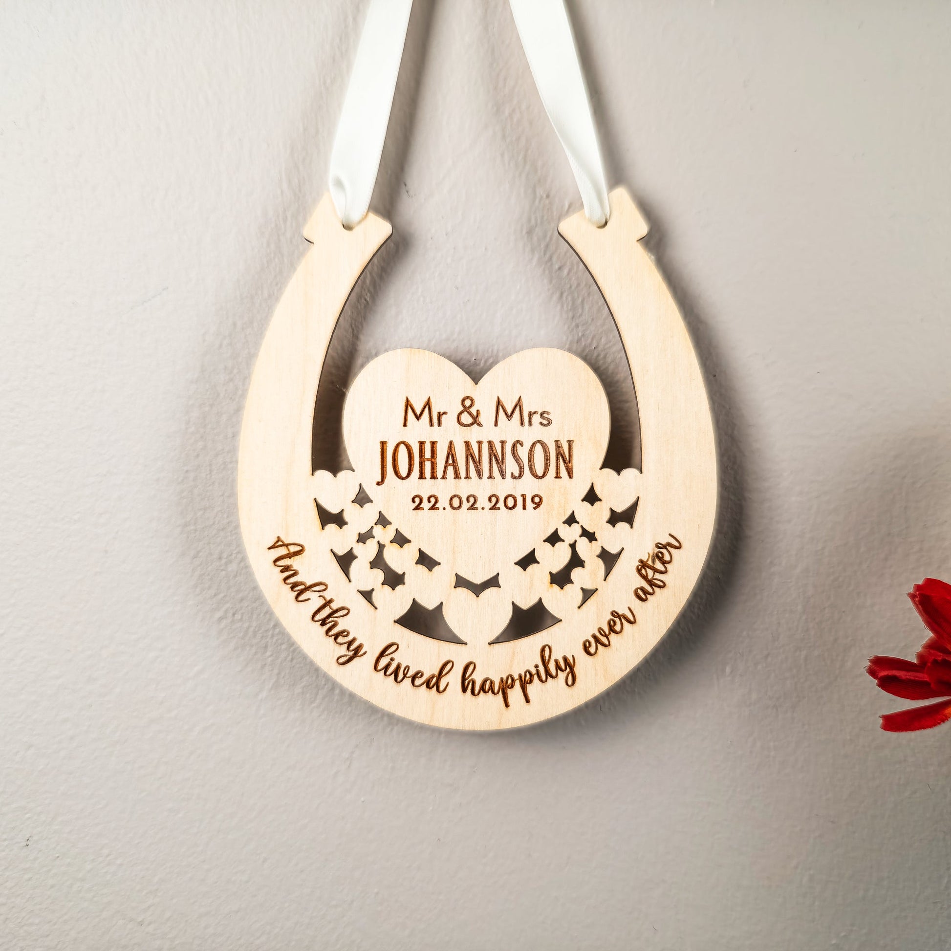 Wooden or acrylic horseshoe keepsake for wedding day gift