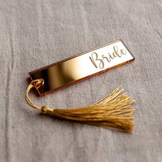 Engraved mirror acrylic wedding place cards with personalised guest name place settings